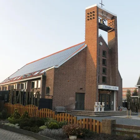 De Petrakerk 4*