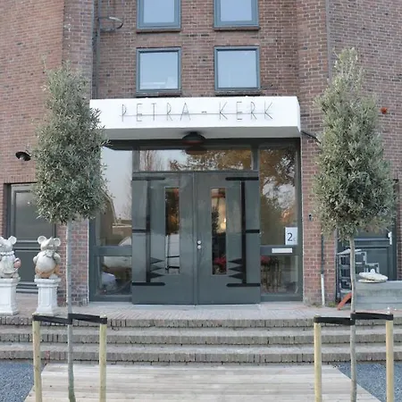 住宿加早餐酒店 De Petrakerk Rijnsburg