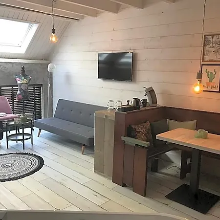 Bed & Breakfast De Petrakerk