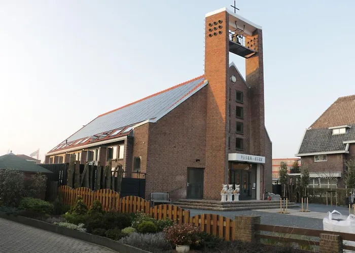 De Petrakerk 4*