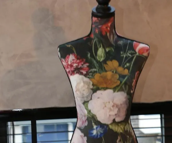 Oda ve Kahvaltı De Petrakerk Rijnsburg